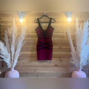 Brand New Windsor Burgundy Body Con Dress - Size Small